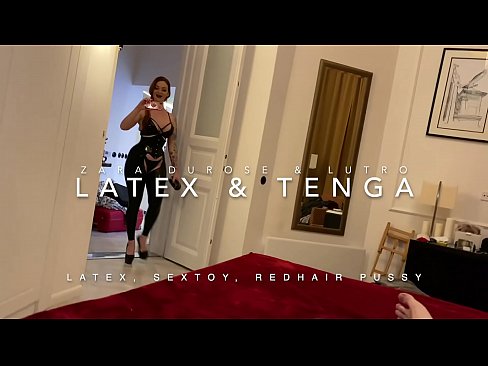 ❤️ Te tuahine takawaenga whero i roto i nga kakahu tawhetawhe i whaaia e te tuakana ❌ Sex ataata i a matou